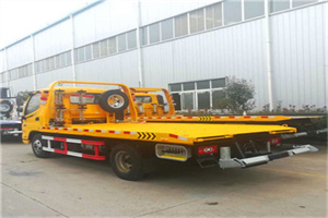 新都附近拖车救援搭电